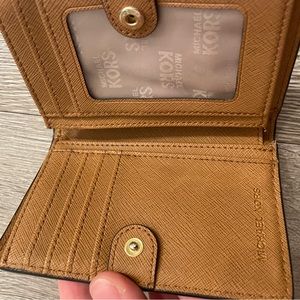 Micheal Kors brown wallet